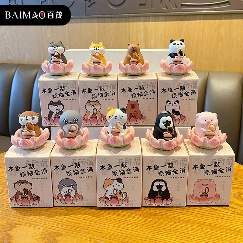 Home Decor Center - 樹脂製の豚の置物、かわいい車や家のデスクトップ装飾、車のセンターコンソールインテリア