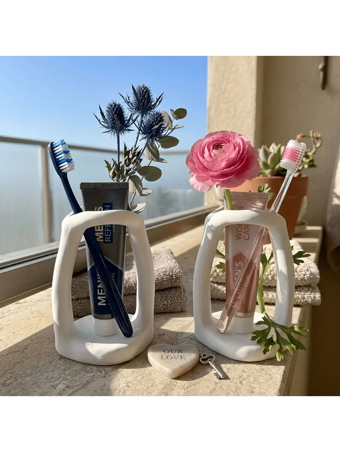 Home Decor Minimalist Style - 北欧スタイルのミニマリスト歯ブラシホルダー - 寝室や家の装飾に、純白の歯ブラシカップホルダー、化粧ブラシ収納ラック