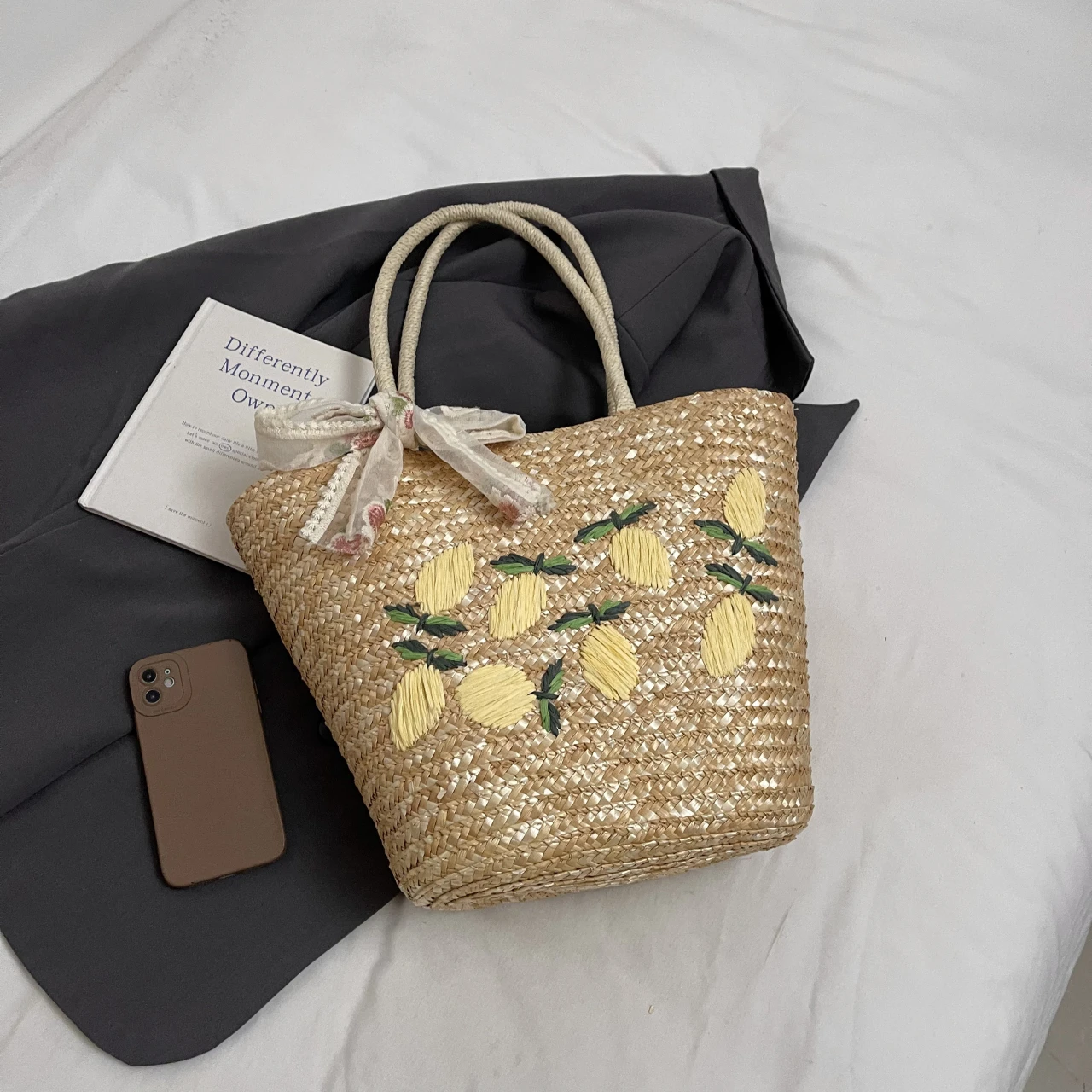 大容量ビーチショルダーバッグデザイナー刺繍ハンドバッグ夏の手 - Home Decor Rattan のレビューと価格