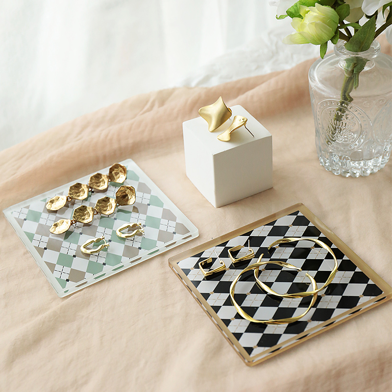 アクリルジュエリーディスプレイスタンド写真撮影用カラフルなフ - Home Decor Online Shopping のレビューと価格