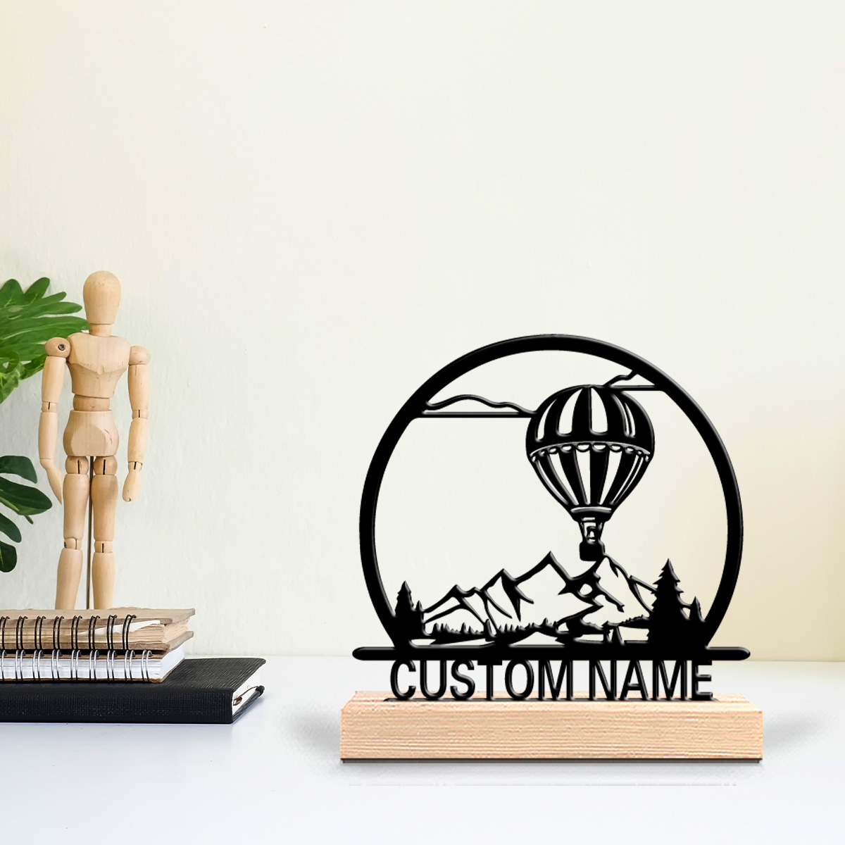 1個入り 熱気球 カスタムネーム入りブリキ像 金属製オーナメ - Home Decor Names のレビューと価格