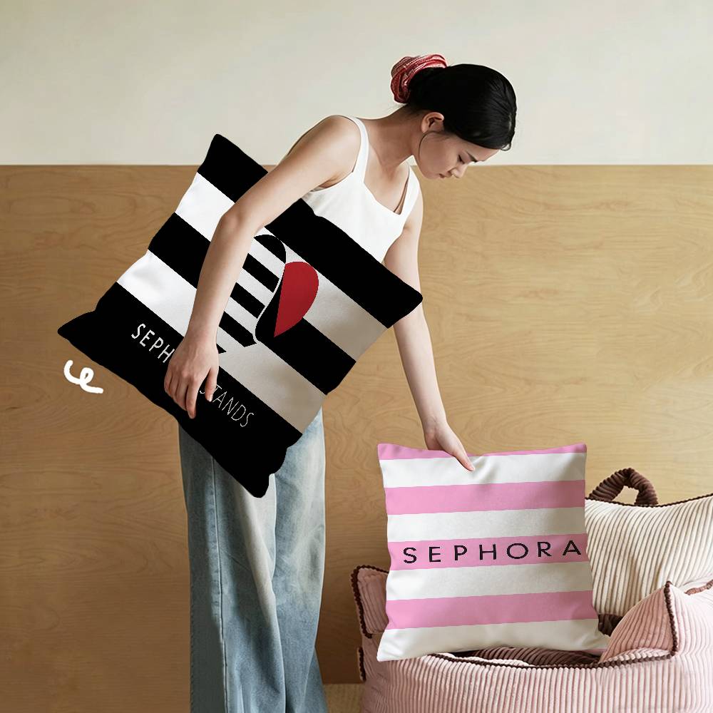 クラシックロゴ s-Sephora メープルデザイン クッシ - Home Decor Logo Design のレビューと価格