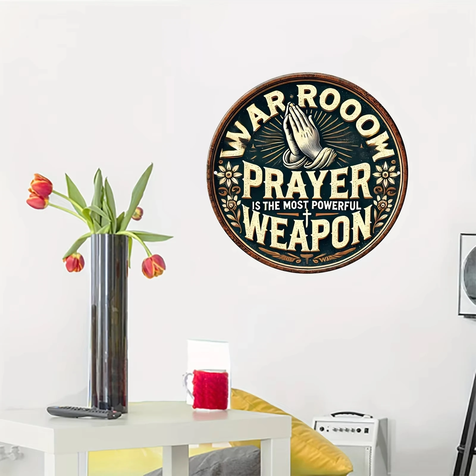 ヴィンテージラウンドウッドロゴ - _戦争室の祈りは最も強力 - Home Decor Logo Design のレビューと価格