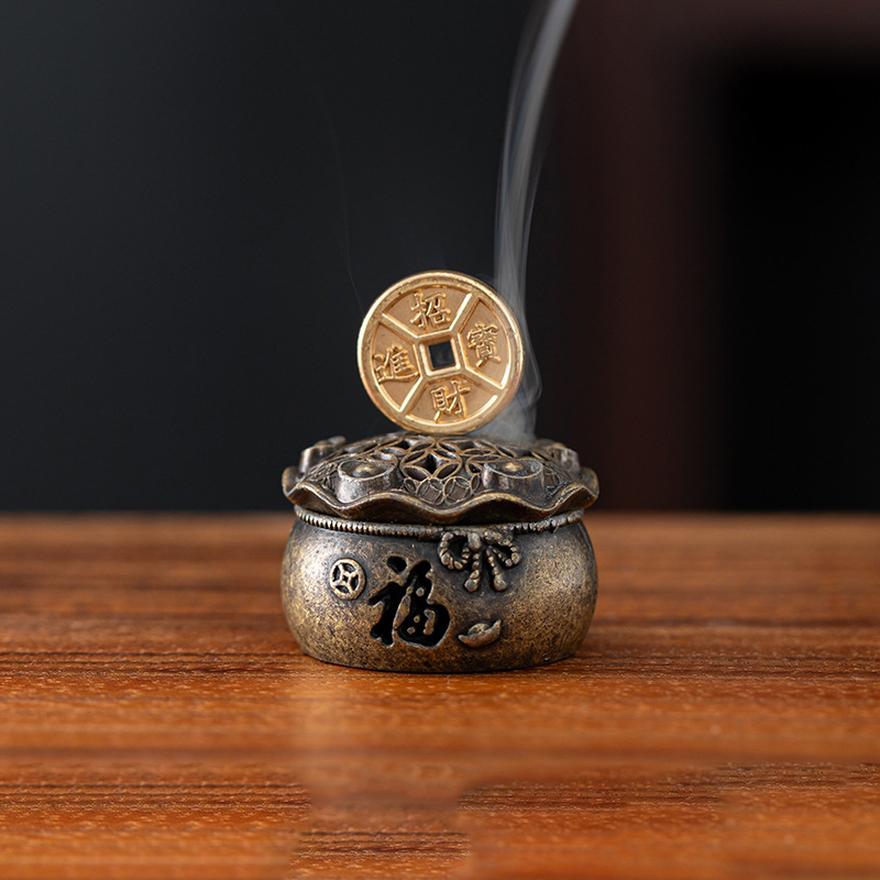 ヴィンテージ合金香炉スティックホルダー三脚中空ミニ白檀香炉香 - Incense Stick Holder のレビューと価格