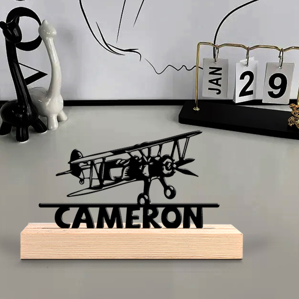 1個入りカスタム名入りジェット機木製ベースメタルアートオーナ - Home Decor Names のレビューと価格