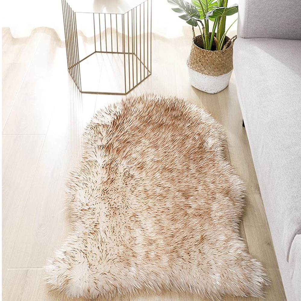 毛皮フェイク人工シープスキンカーペット洗えるシートパッドふわ - Cowhide Rug Faux のレビューと価格