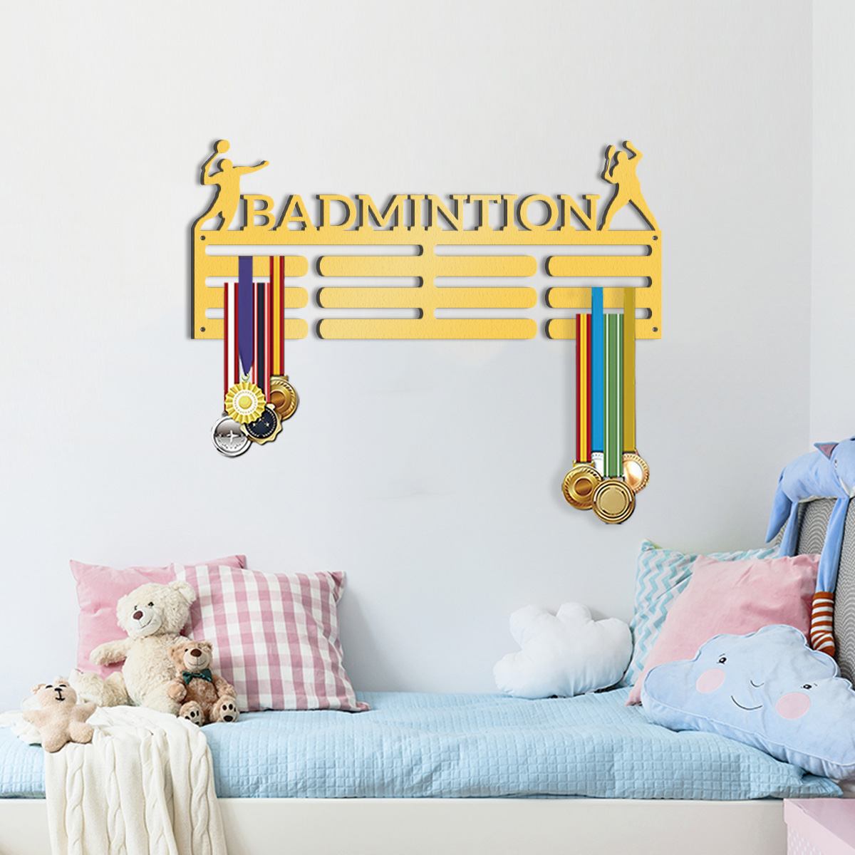 1つのメダル収納ラック、カスタマイズされた名前入り、リボンホ - Home Decor Names のレビューと価格