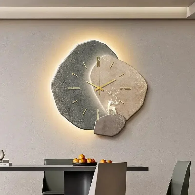 2025年モダンライトデザイン時計 ミニマリズム壁掛け時計  - Wall Clock Silent のレビューと価格