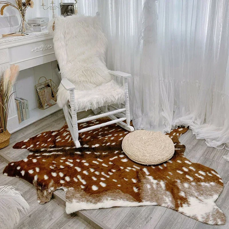 フェイクニホンジカの毛皮の敷物模造動物の皮カーペットフロアマ - Cowhide Rug Faux のレビューと価格